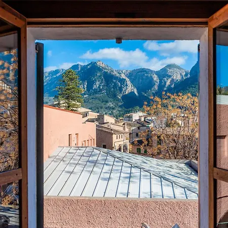Holiday home Es Mercat